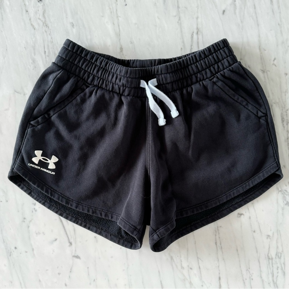 Under Armour Loose Fleece Shorts